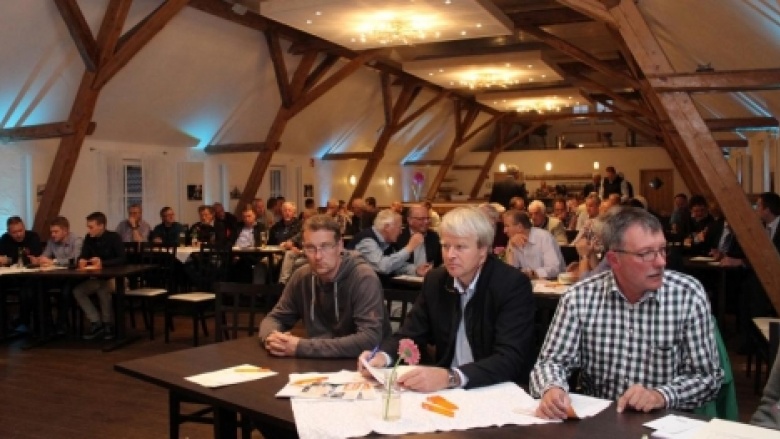 Gut besuchte Mitgliederversammlung bestätigt Vorstand und blickt auf 70 Jahre CDU in NRW zurück